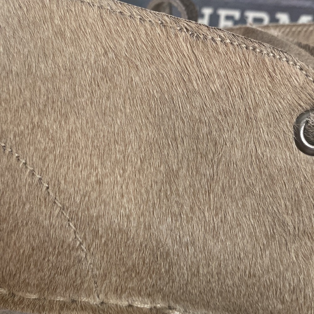 🤍🤎UWEZO calf hair boots 🤎🤍Size 8 - Picture 7 of 14